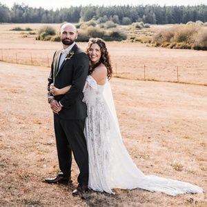 Grace Loves Lace - Poppy Gown